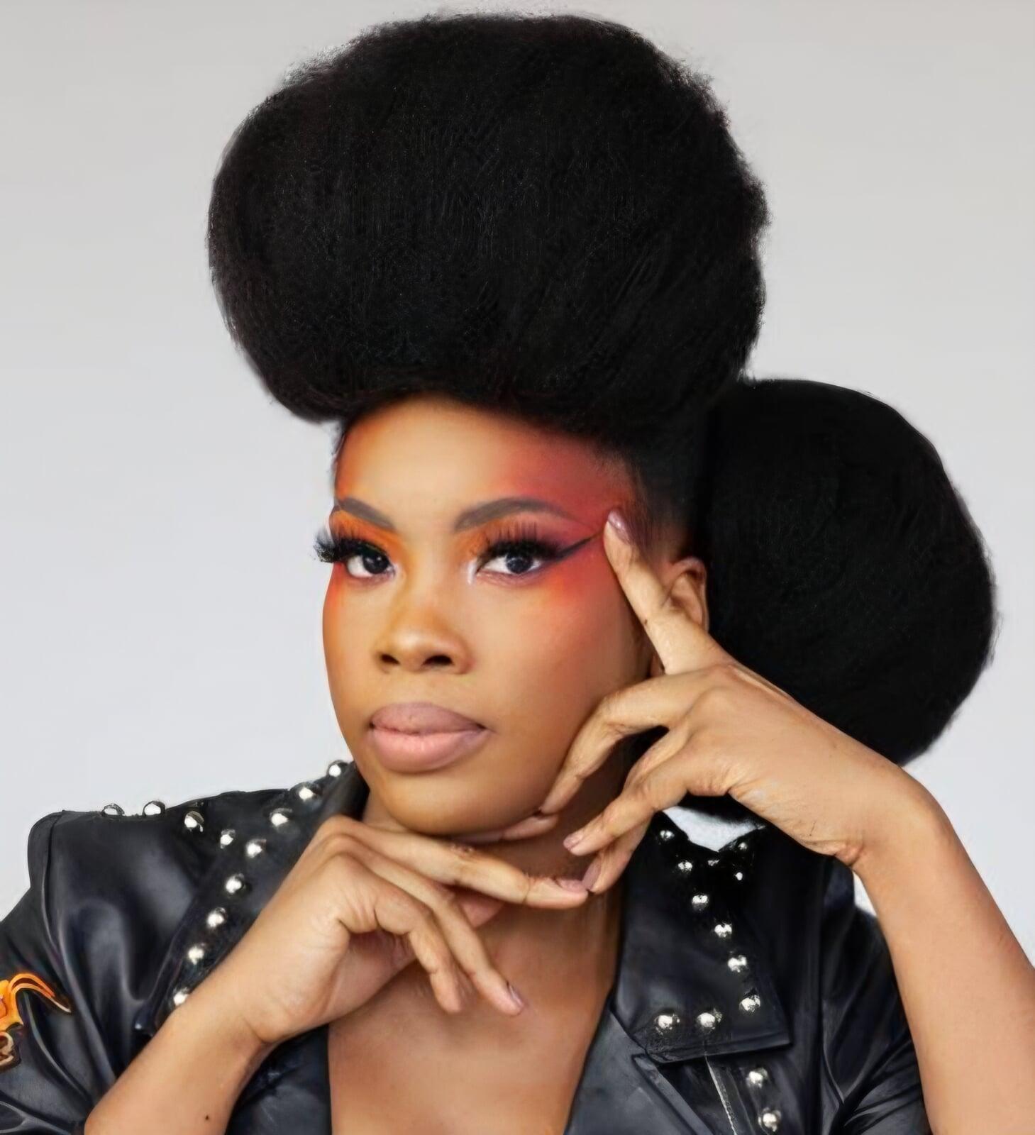 Enitan (Healthy Hair Studios)
